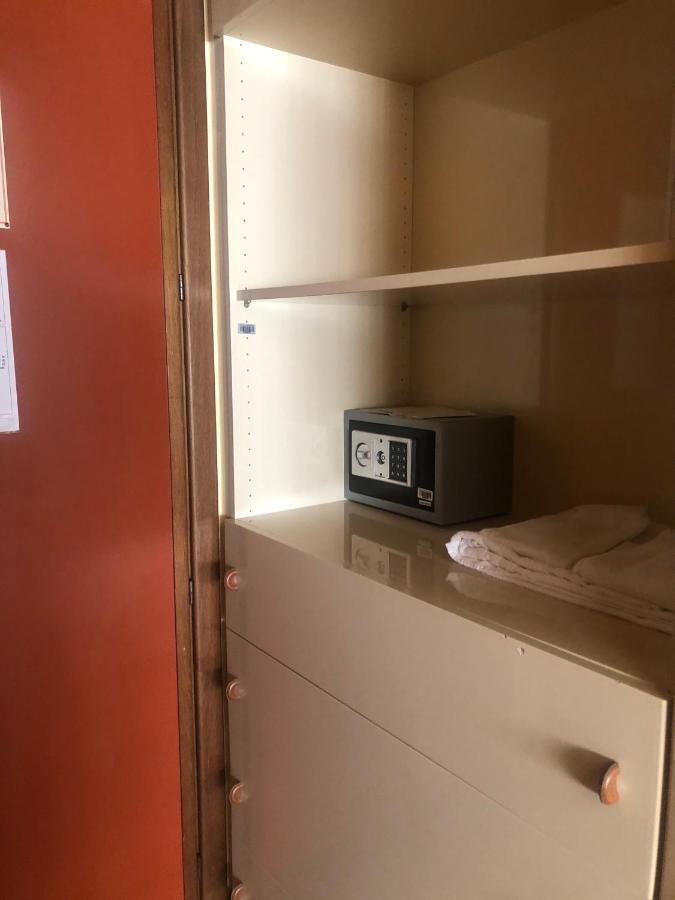 Albergo Casa Dell'Ospite Брешия Экстерьер фото